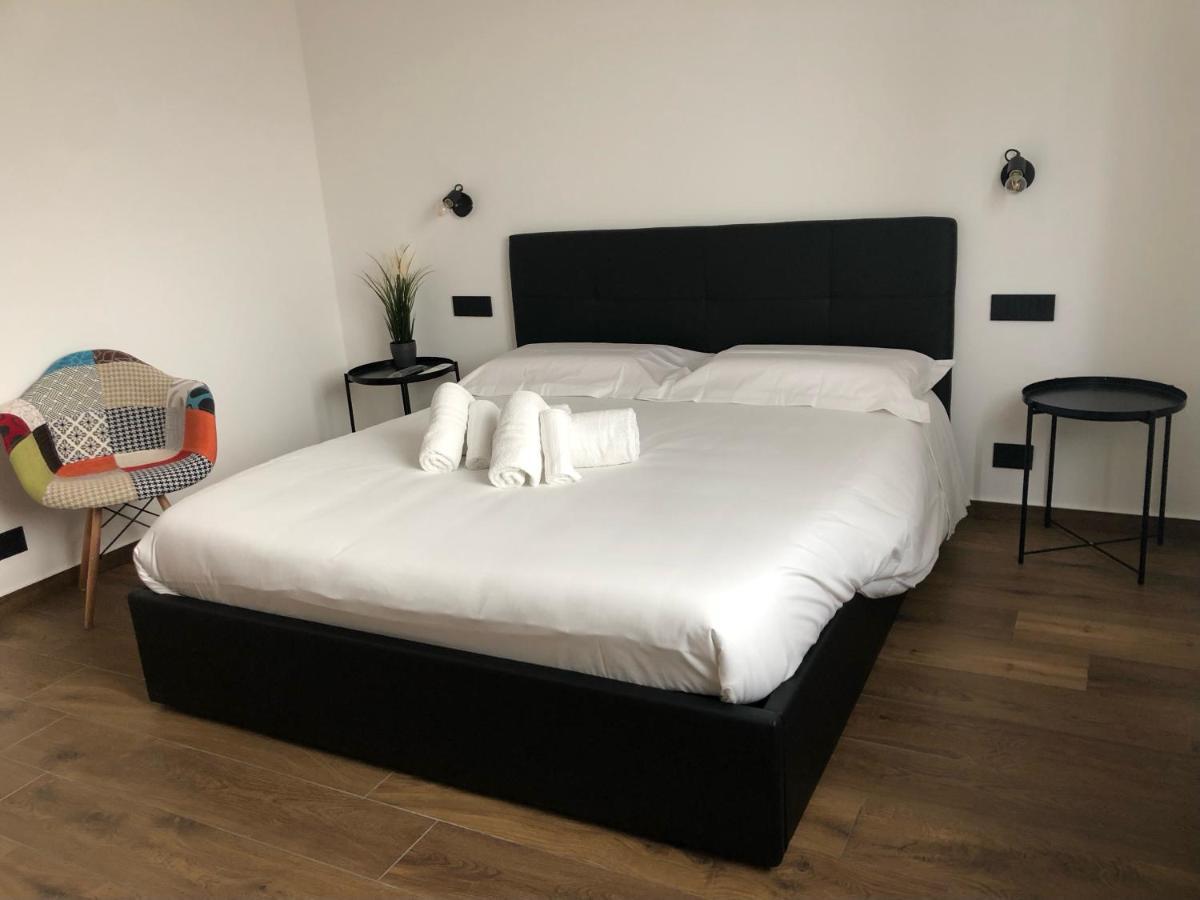 Borgiarooms Luxury Apartment Milazzo Exterior foto