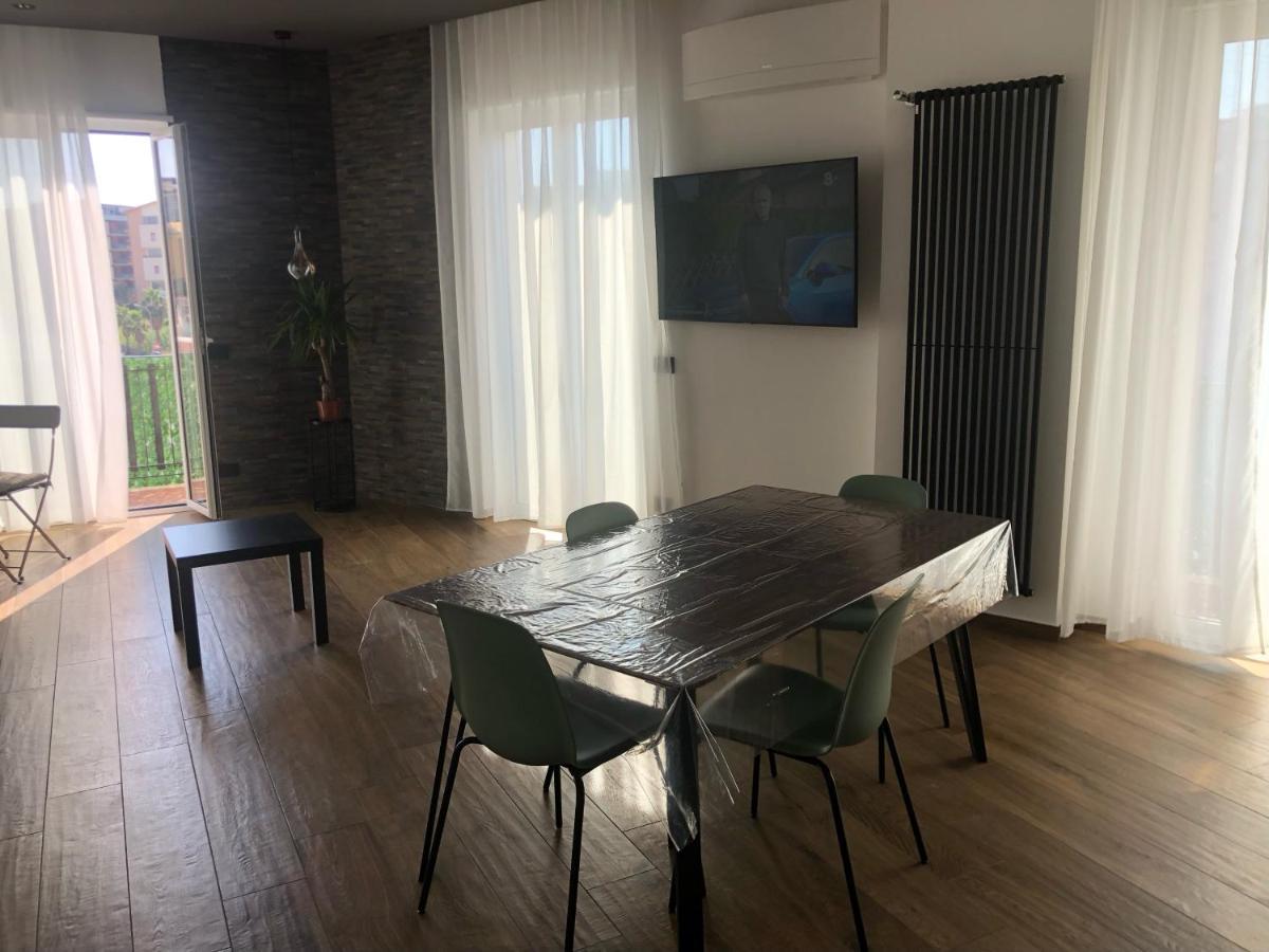 Borgiarooms Luxury Apartment Milazzo Exterior foto
